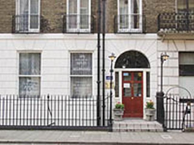 Wigmore Court Hotel *